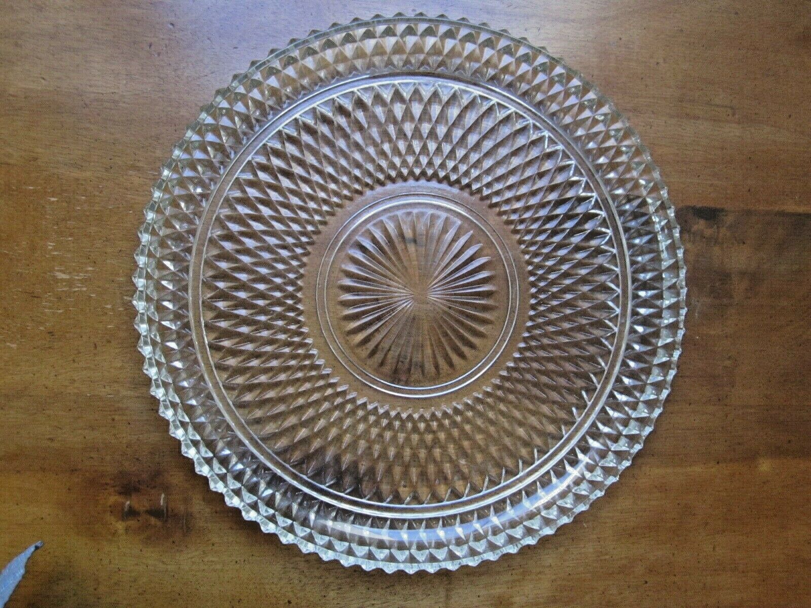 Large Cake Plate/sandwich Server, Diamond Glass Pattern 12" Round Very Nice Piec